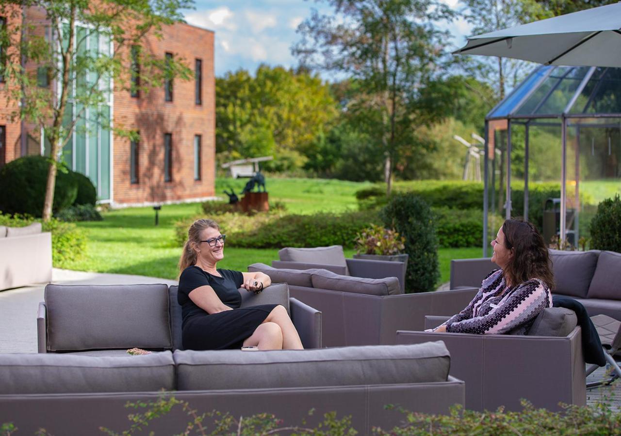 Pharmakon Hotel & Conferencecenter Hillerød Екстериор снимка